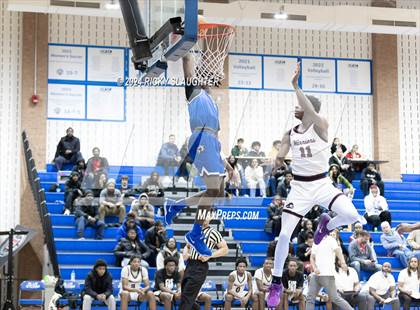 Thumbnail 2 in Perspectives Leadership/Technology vs. Vashon (Illinois Classic) photogallery.