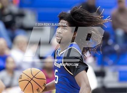 Thumbnail 2 in Perspectives Leadership/Technology vs. Vashon (Illinois Classic) photogallery.