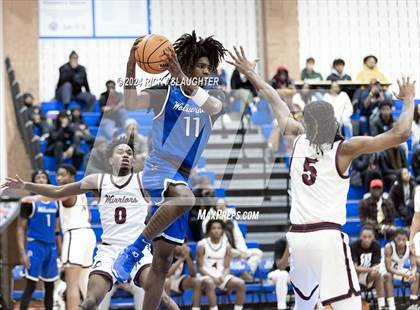 Thumbnail 2 in Perspectives Leadership/Technology vs. Vashon (Illinois Classic) photogallery.