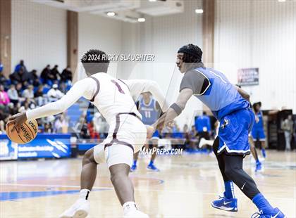 Thumbnail 3 in Perspectives Leadership/Technology vs. Vashon (Illinois Classic) photogallery.