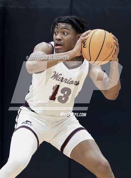 Thumbnail 1 in Perspectives Leadership/Technology vs. Vashon (Illinois Classic) photogallery.