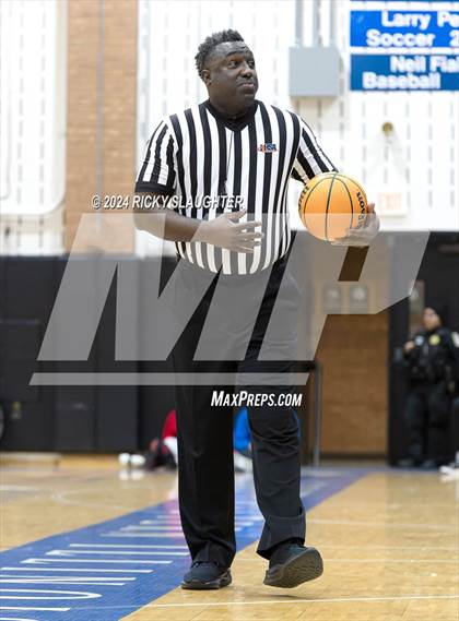 Thumbnail 2 in Perspectives Leadership/Technology vs. Vashon (Illinois Classic) photogallery.