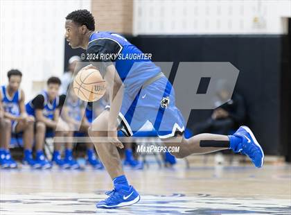 Thumbnail 1 in Perspectives Leadership/Technology vs. Vashon (Illinois Classic) photogallery.