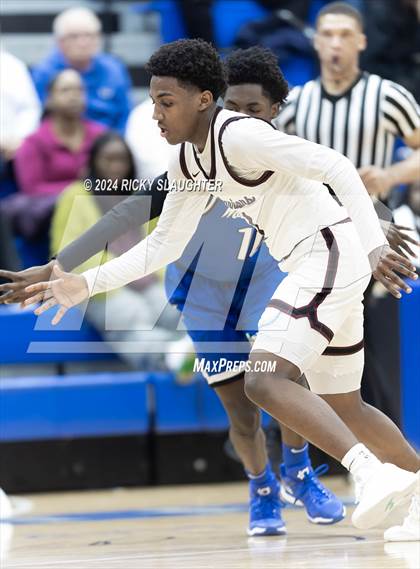 Thumbnail 3 in Perspectives Leadership/Technology vs. Vashon (Illinois Classic) photogallery.