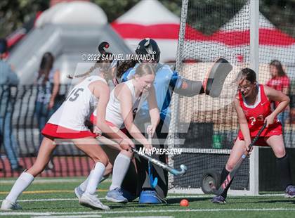 Thumbnail 1 in Harvard-Westlake (JV vs Freshman) photogallery.