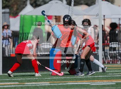 Thumbnail 3 in Harvard-Westlake (JV vs Freshman) photogallery.