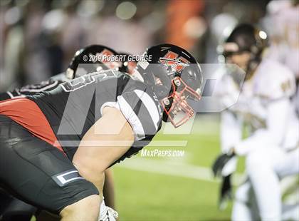 Thumbnail 3 in Franklin vs. Muskego (WIAA D1 Round 3) photogallery.