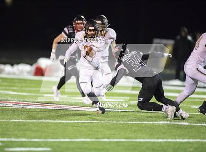 Thumbnail 3 in Franklin vs. Muskego (WIAA D1 Round 3) photogallery.