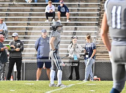 Thumbnail 3 in Valor Christian vs. Columbine (CHSAA 5A Quarter Final) photogallery.
