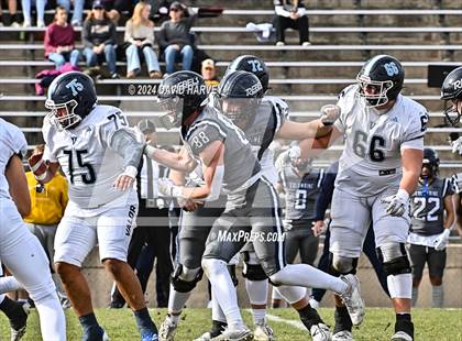 Thumbnail 2 in Valor Christian vs. Columbine (CHSAA 5A Quarter Final) photogallery.