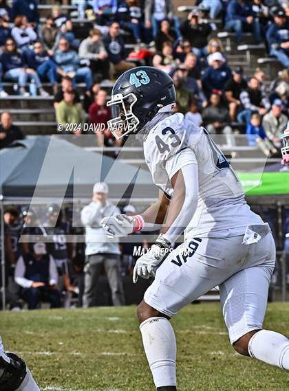 Thumbnail 3 in Valor Christian vs. Columbine (CHSAA 5A Quarter Final) photogallery.