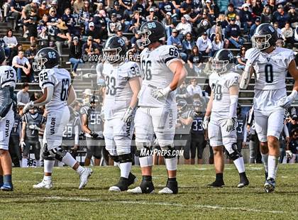 Thumbnail 3 in Valor Christian vs. Columbine (CHSAA 5A Quarter Final) photogallery.