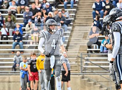 Thumbnail 2 in Valor Christian vs. Columbine (CHSAA 5A Quarter Final) photogallery.
