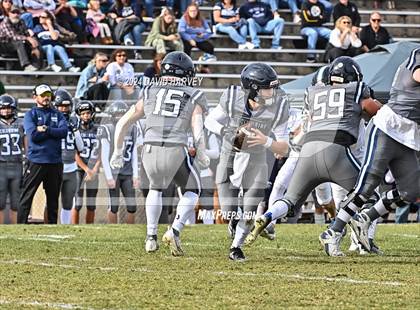 Thumbnail 3 in Valor Christian vs. Columbine (CHSAA 5A Quarter Final) photogallery.