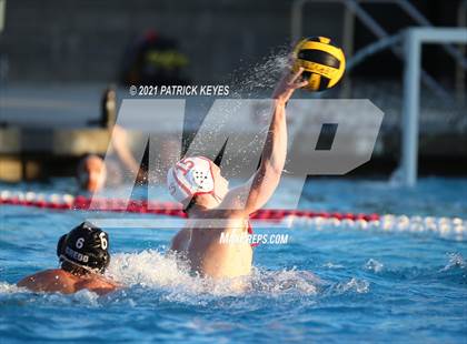 Thumbnail 3 in Orange Lutheran vs Servite photogallery.