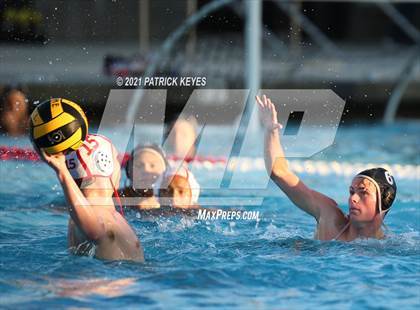 Thumbnail 2 in Orange Lutheran vs Servite photogallery.