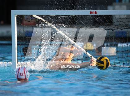 Thumbnail 3 in Orange Lutheran vs Servite photogallery.
