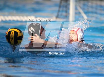 Thumbnail 3 in Orange Lutheran vs Servite photogallery.