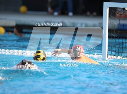 Thumbnail 1 in Orange Lutheran vs Servite photogallery.