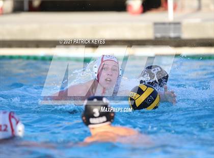 Thumbnail 3 in Orange Lutheran vs Servite photogallery.