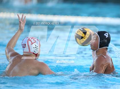 Thumbnail 2 in Orange Lutheran vs Servite photogallery.