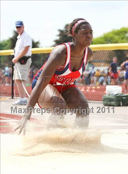 Thumbnail 2 in NYSPHSAA Track & Field Championships (Girls Triple Jump) photogallery.