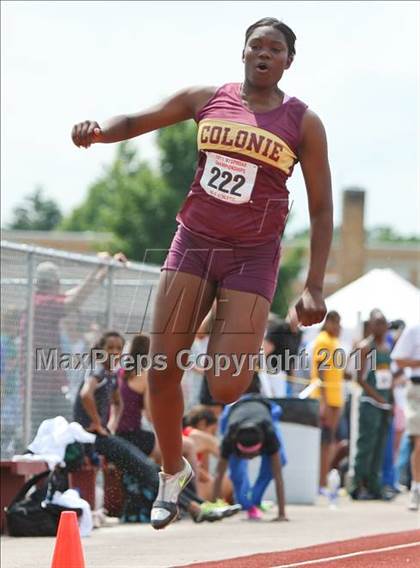 Thumbnail 2 in NYSPHSAA Track & Field Championships (Girls Triple Jump) photogallery.