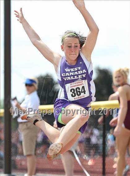 Thumbnail 2 in NYSPHSAA Track & Field Championships (Girls Triple Jump) photogallery.
