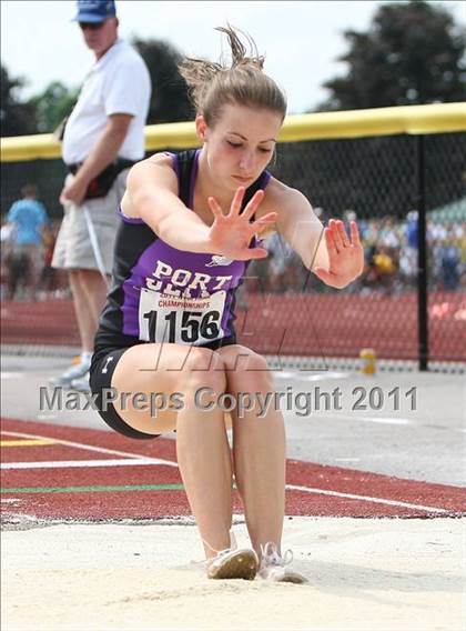 Thumbnail 3 in NYSPHSAA Track & Field Championships (Girls Triple Jump) photogallery.