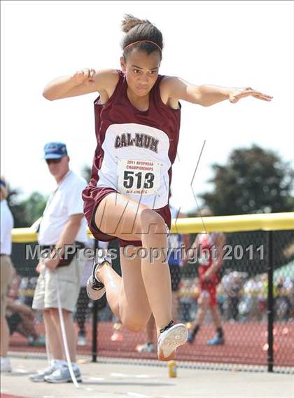 Thumbnail 2 in NYSPHSAA Track & Field Championships (Girls Triple Jump) photogallery.