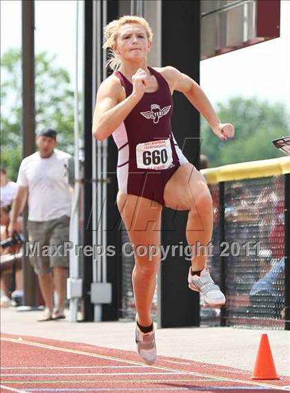Thumbnail 2 in NYSPHSAA Track & Field Championships (Girls Triple Jump) photogallery.