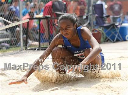 Thumbnail 3 in NYSPHSAA Track & Field Championships (Girls Triple Jump) photogallery.