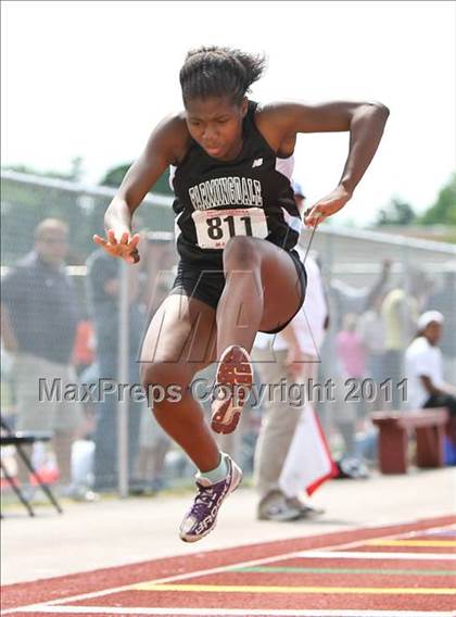 Thumbnail 1 in NYSPHSAA Track & Field Championships (Girls Triple Jump) photogallery.
