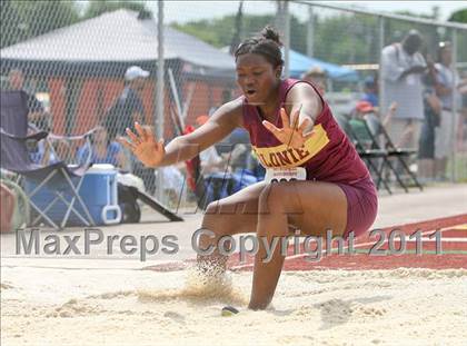 Thumbnail 1 in NYSPHSAA Track & Field Championships (Girls Triple Jump) photogallery.