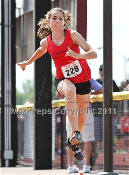 Thumbnail 2 in NYSPHSAA Track & Field Championships (Girls Triple Jump) photogallery.