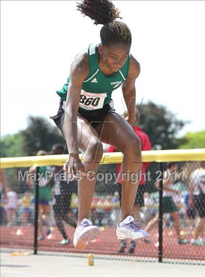 Thumbnail 2 in NYSPHSAA Track & Field Championships (Girls Triple Jump) photogallery.