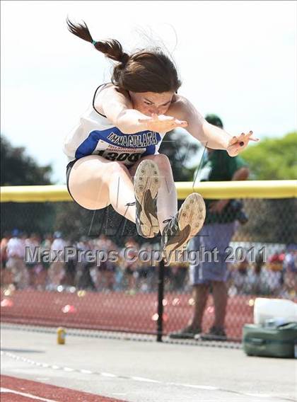 Thumbnail 1 in NYSPHSAA Track & Field Championships (Girls Triple Jump) photogallery.