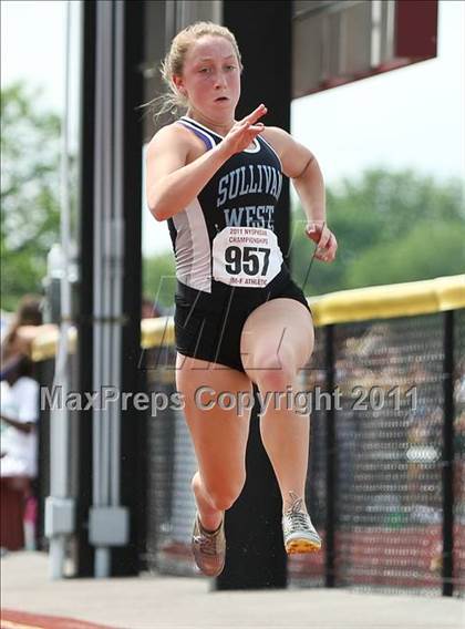 Thumbnail 1 in NYSPHSAA Track & Field Championships (Girls Triple Jump) photogallery.