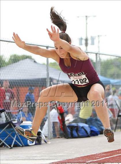 Thumbnail 3 in NYSPHSAA Track & Field Championships (Girls Triple Jump) photogallery.