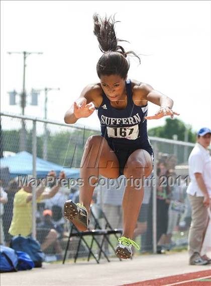 Thumbnail 1 in NYSPHSAA Track & Field Championships (Girls Triple Jump) photogallery.