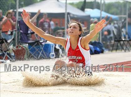 Thumbnail 3 in NYSPHSAA Track & Field Championships (Girls Triple Jump) photogallery.