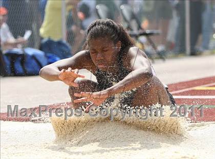 Thumbnail 3 in NYSPHSAA Track & Field Championships (Girls Triple Jump) photogallery.
