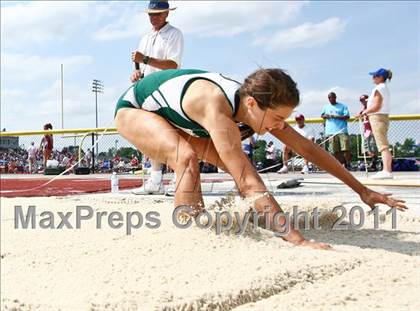 Thumbnail 2 in NYSPHSAA Track & Field Championships (Girls Triple Jump) photogallery.