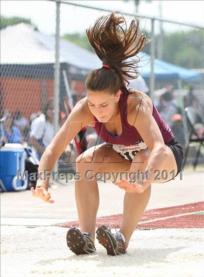 Thumbnail 3 in NYSPHSAA Track & Field Championships (Girls Triple Jump) photogallery.
