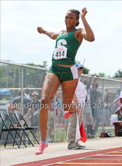 Thumbnail 2 in NYSPHSAA Track & Field Championships (Girls Triple Jump) photogallery.