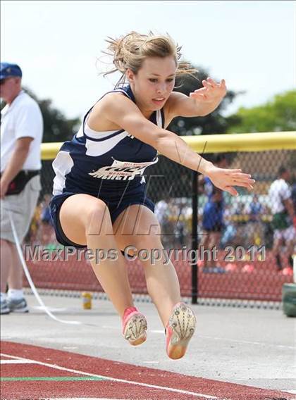 Thumbnail 1 in NYSPHSAA Track & Field Championships (Girls Triple Jump) photogallery.