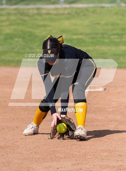Thumbnail 3 in Ventura @ Foothill Tech photogallery.