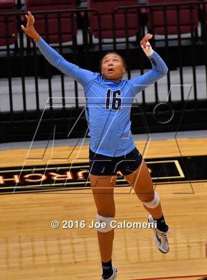 Thumbnail 2 in Lee [Robert E.] vs Johnson [Claudia Taylor] (Littleton Gym) photogallery.