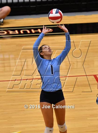 Thumbnail 2 in Lee [Robert E.] vs Johnson [Claudia Taylor] (Littleton Gym) photogallery.