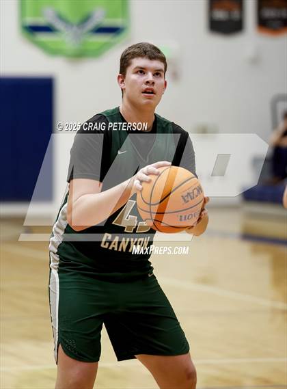 Thumbnail 1 in Green Canyon @ Ridgeline (Sophomore) photogallery.